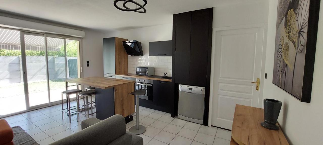 Superbe Appartement Proche De Tout, Climatise. ラ・テスト・ド・ビュシュ エクステリア 写真