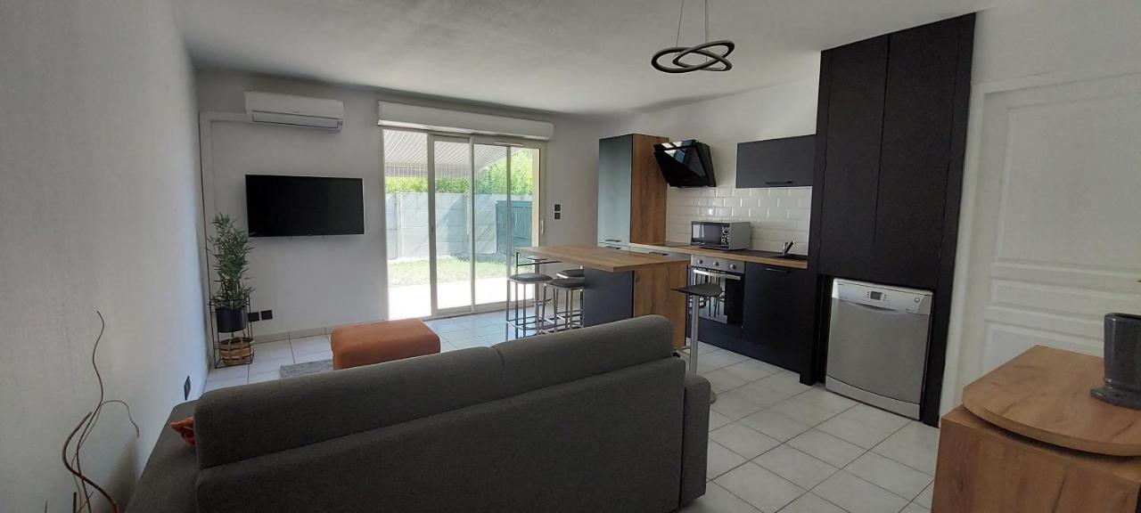Superbe Appartement Proche De Tout, Climatise. ラ・テスト・ド・ビュシュ エクステリア 写真